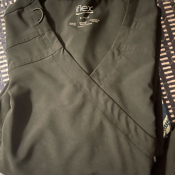 2 pair of black Infinity scrubs with an Infinity Scrub jacket - Picture 2 of 3
